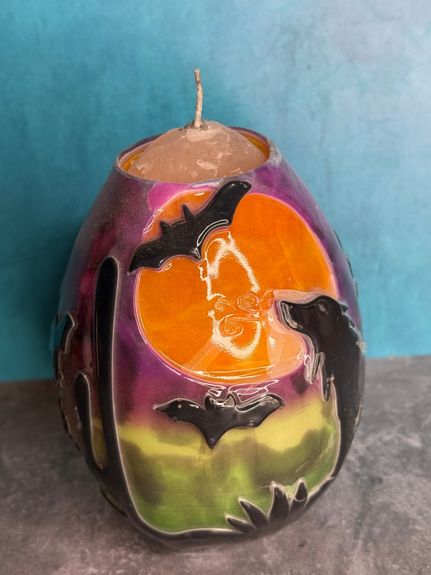 Howl-o-ween - discount