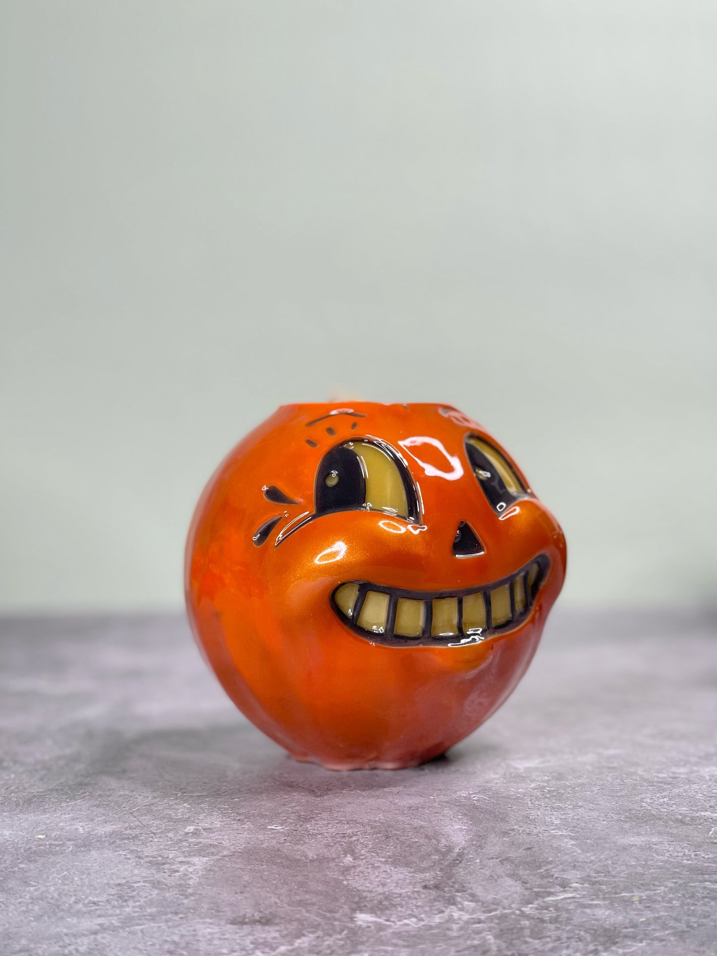 Una alegre calabaza de Halloween en colaboración con Johanna Parker