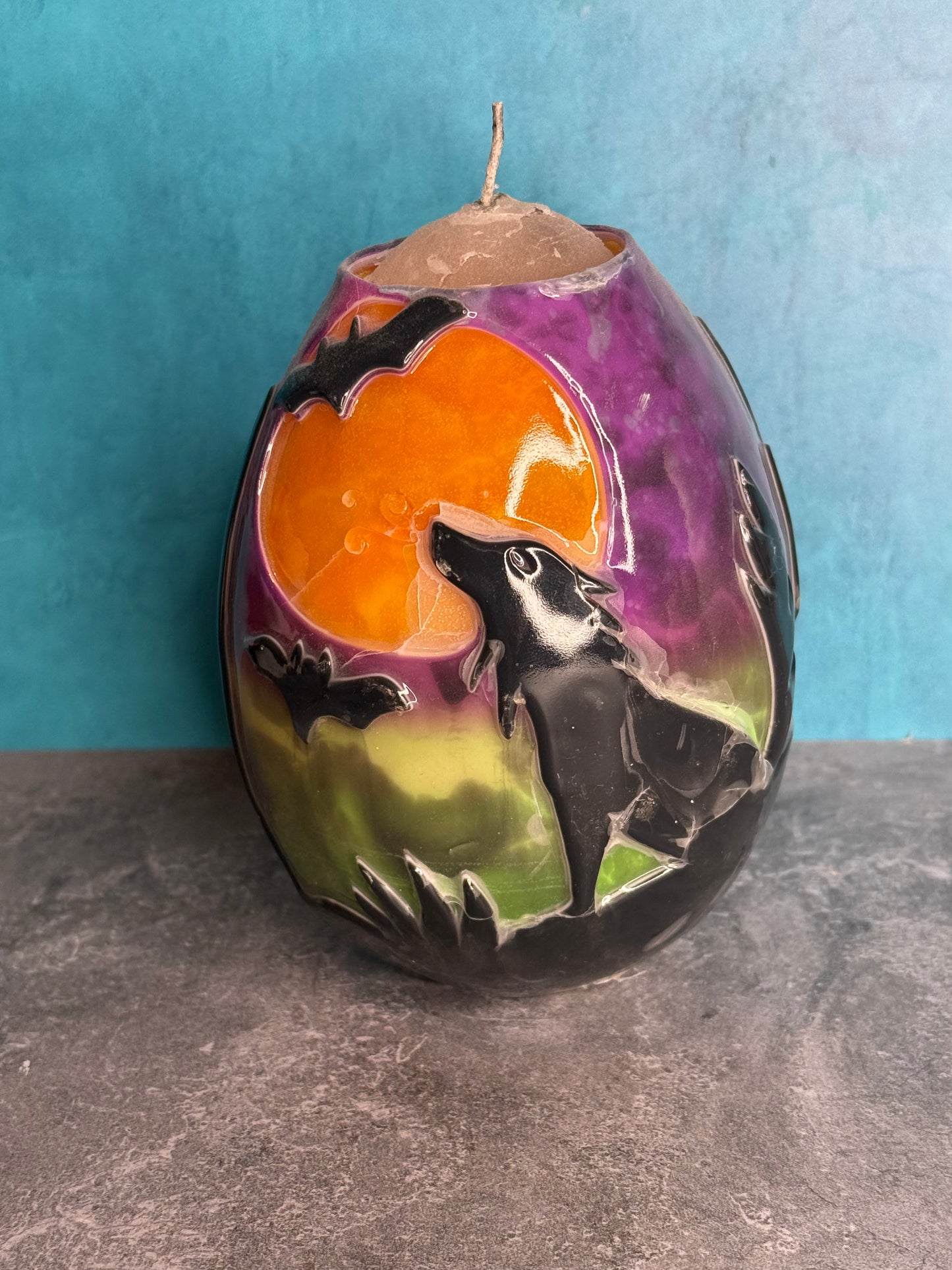 Howl-o-ween - discount