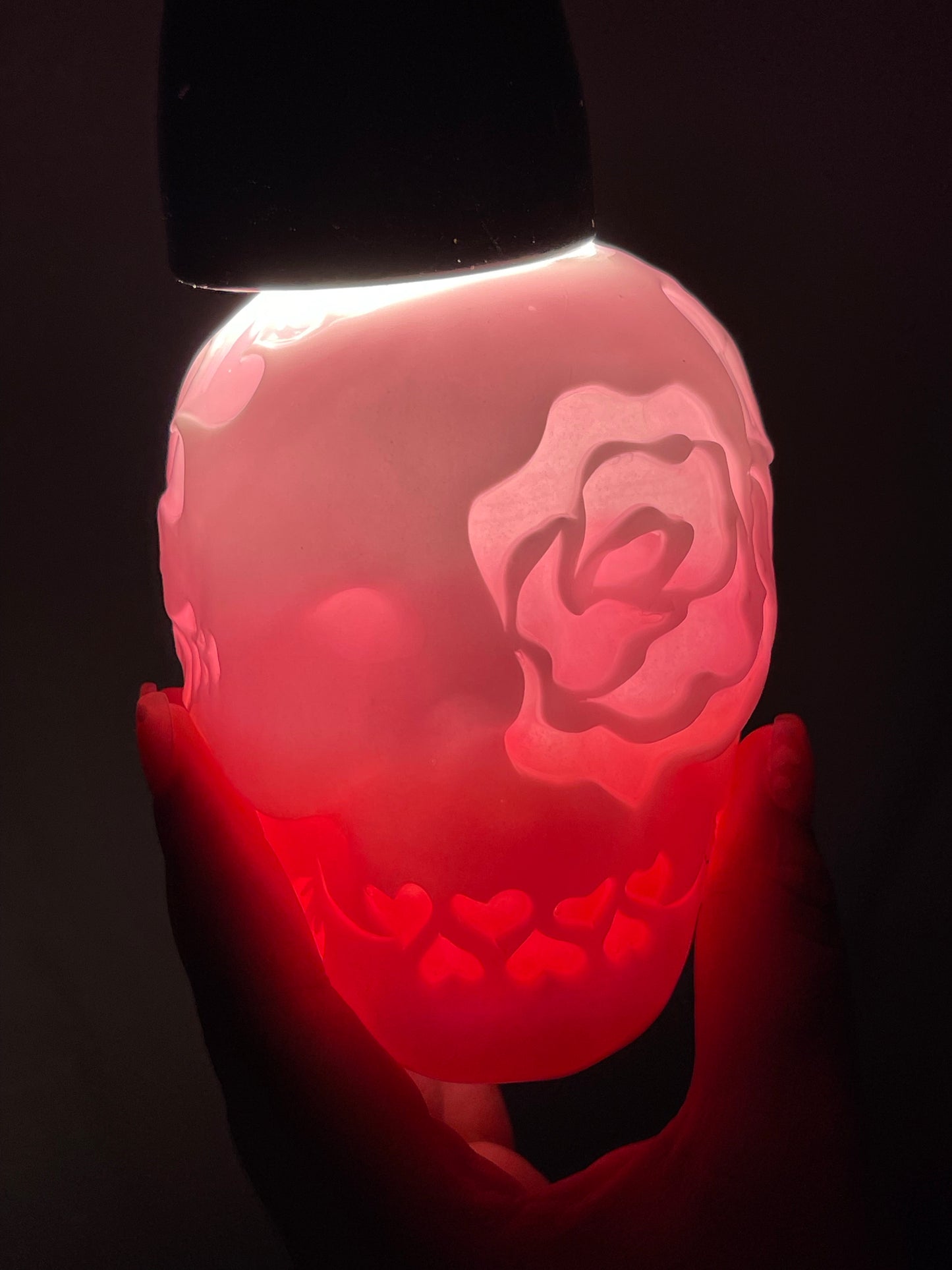 Calavera rosa y blanca para San Valentín